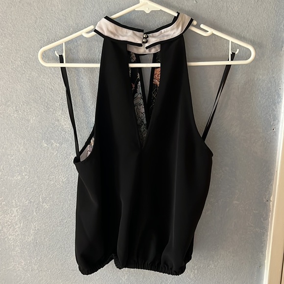 Bebe - Picture 3 of 3